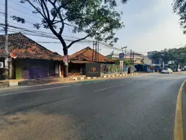 Dijual Rumah Tua di Jln Raya Merdeka-Tangerang, 2000m2, Area Komersil