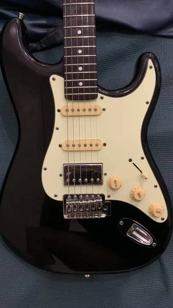 Gitar listrik bacchus bst 2 rsm black