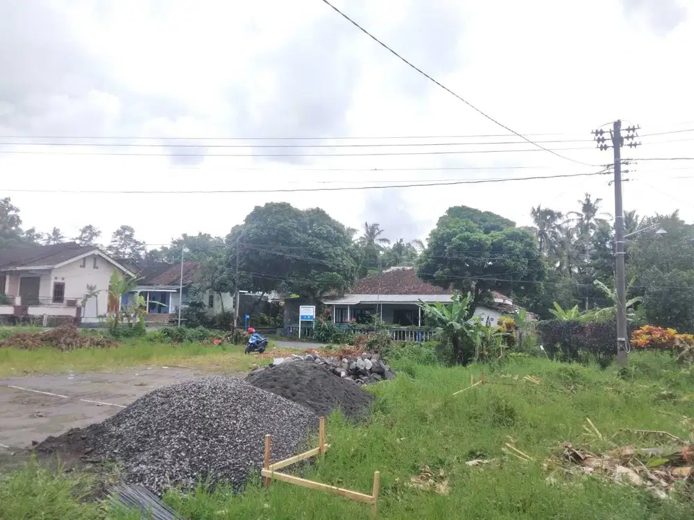 Tanah Pekarangan di Ngaglik, Sleman, Yogyakarta, SHM Siap Balik Nama
