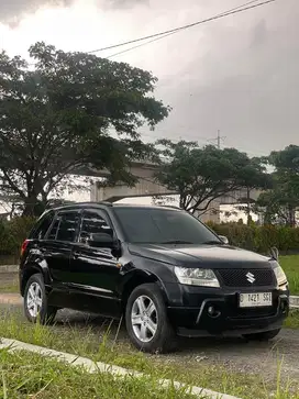 Grand vitara JLX 2006 AT hitam