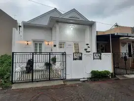 Rumah Baru Arjosari dekat Blimbing Araya Panji Suroso Bonus Perabot