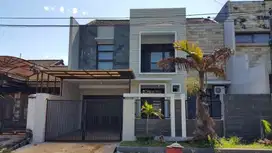 Dijual Rumah mewah modern Araya Malang