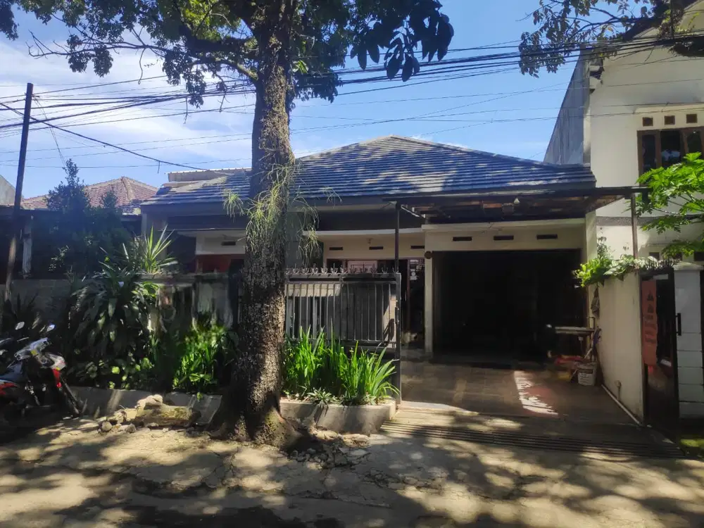 DIJUAL RUMAH CEPAT !! DI SAYAP BKR BANDUNG