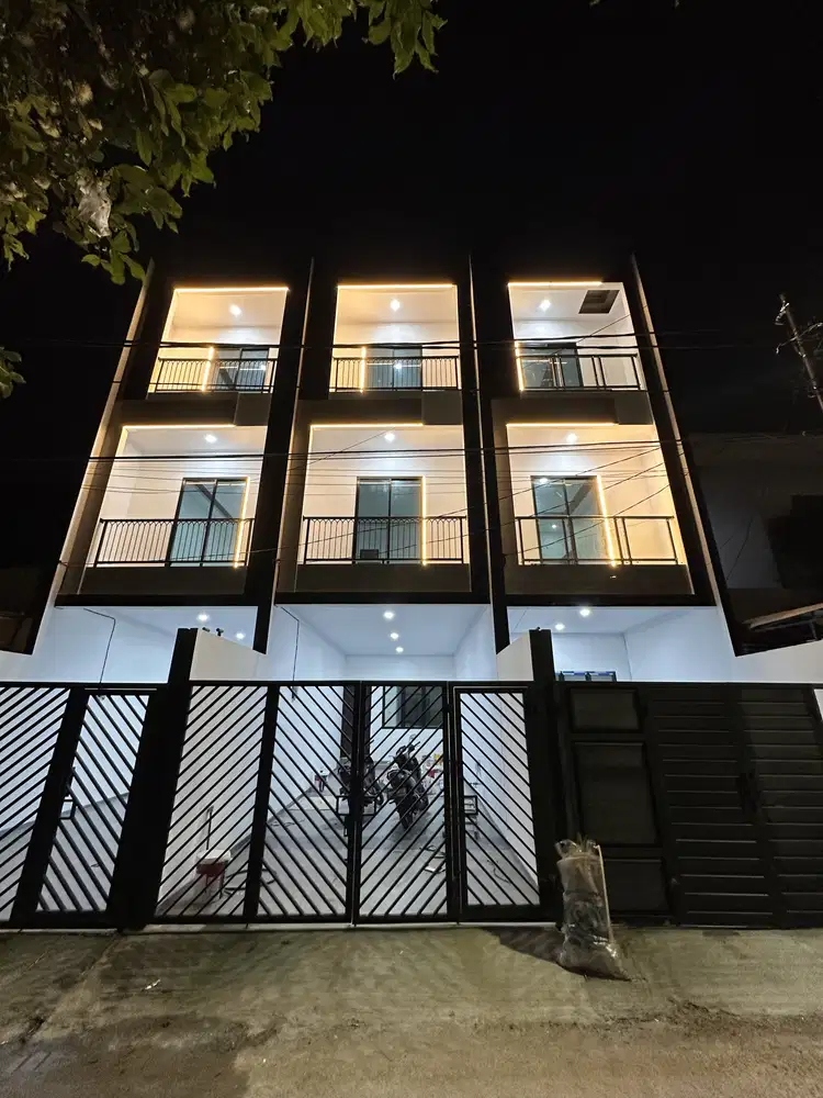 Dijual Rumah Brand New Full Furnished dan Siap Huni di Duri Kepa
