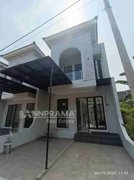 Rumah Premium di Cibubur City dekat exit toll Jatikarya