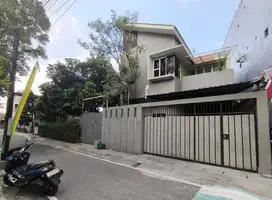 Rumah minimalis modern fresh murah di manahan solo