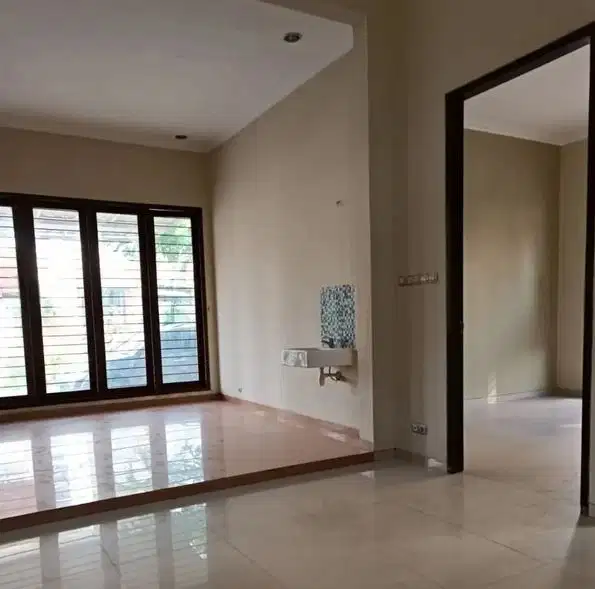 Jual Rumah 2 Lantai Terawat dalam Cluster area Kendangsari, Surabaya