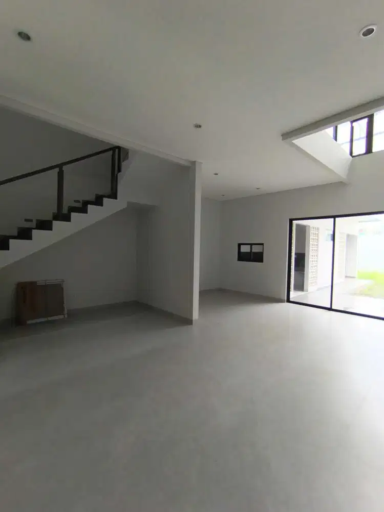 (NEW HOUSE) RUMAH SETRADUTA, BANDUNG, LOKASI STRATEGIS , KOMPLEKS ELIT