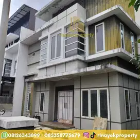 Dijual Rumah Hook 2,5 Lantai  Mutiara Palace Blok A