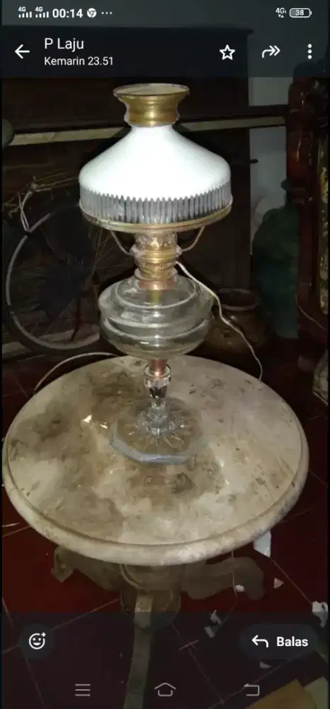 Lampu minyak kristal VOC
