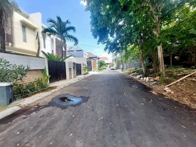 Tanah Dewi Saraswati II Seminyak Badung Bali