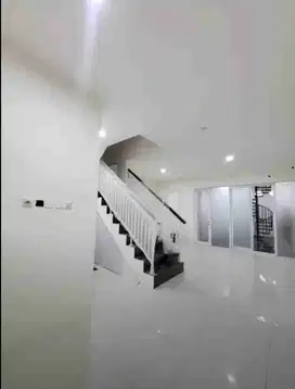 Baru Renov Rumah Murah Siap Huni Mulyosari Surabaya Timur