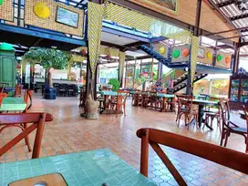 Restaurant Resto Aktif Tengah kOta solo