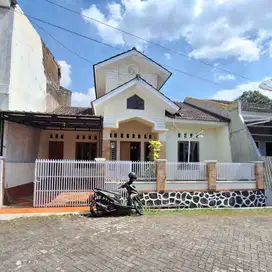 Rumah Cantik Dekat Tol Ungaran, Lingkungan Aman & Asri, Siap Tempati