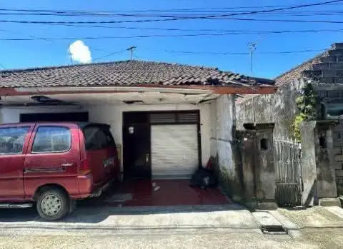 DIJUAL TANAH DAN BANGUNAN LOKASI JALAN DRUPADI RENON