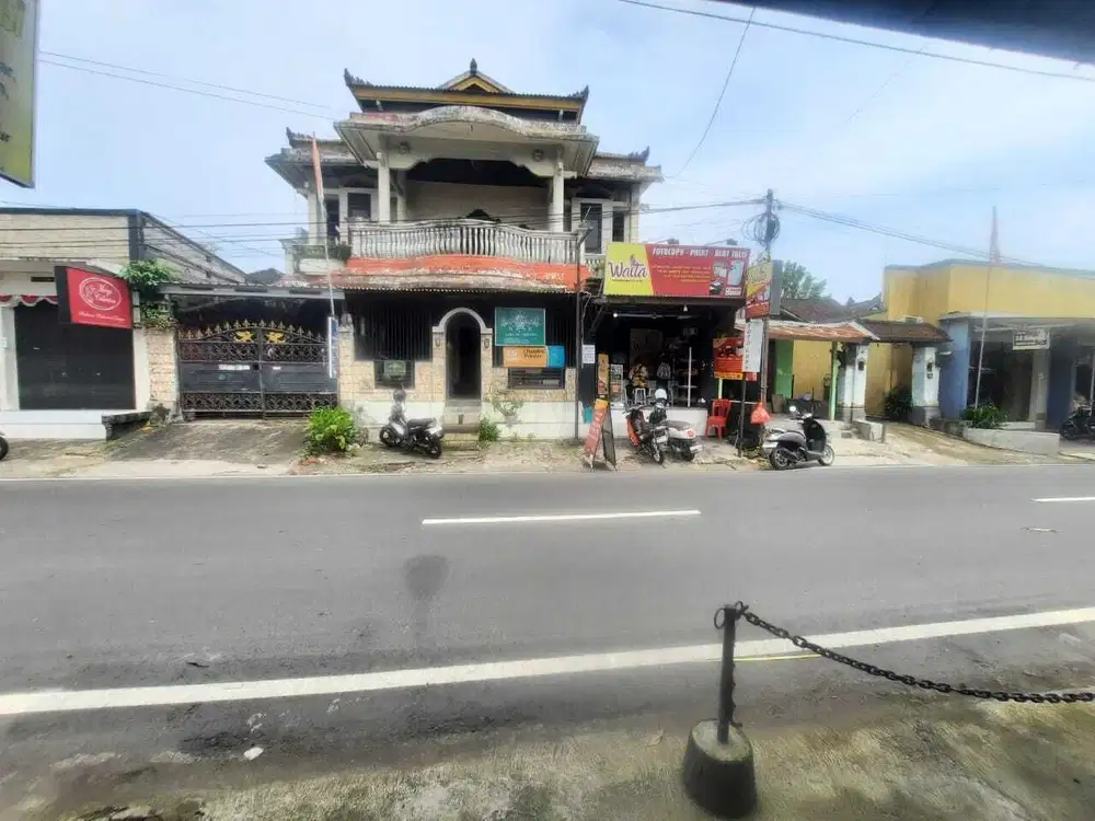Jual Tanah + Bangunan Luas 400m² Lokasi Jalan Utama cocok untuk Invest