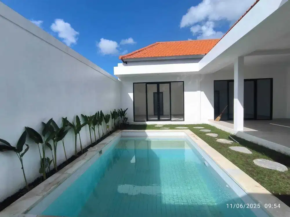 Brand New Villa 2 Unit Berawa Canggu Badung