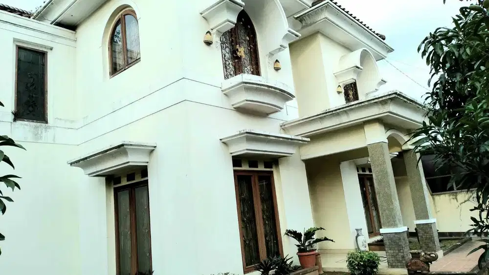 Rumah Hook Mewah dk Trans Studio Mall Batununggal Kota Bandung