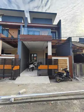 Rumah Baru Elegan Di Cisaranten Arcamanik dkt Soekarno Hatta Antapani