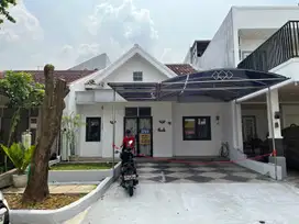 Sewa Rumah Taman Beverly 3 Kamar Rapih, Lippo Cikarang, Bekasi