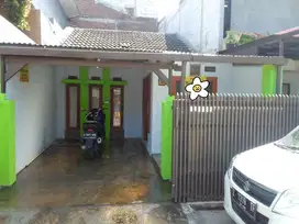 Dijual rumah siap huni bersih terawat ,keamanan terjamin