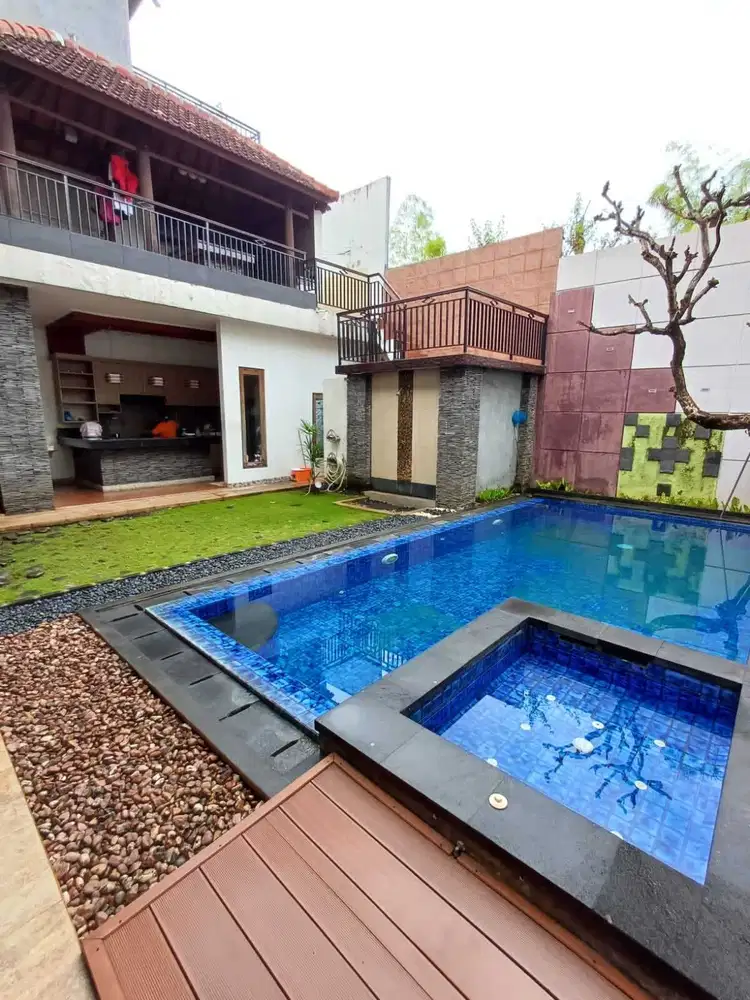 Rumah Mewah Imam Bonjol Denpasar Barat