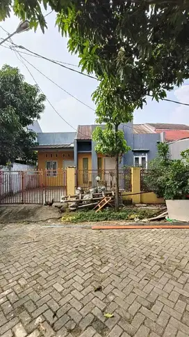 RUMAH di PERMATA CIBUBUR, BEKASI
