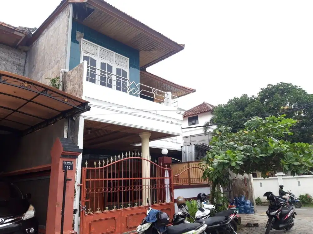 Dijual Rumah Lantai 2 Lokasi di Jl Merdeka Raya Kuta