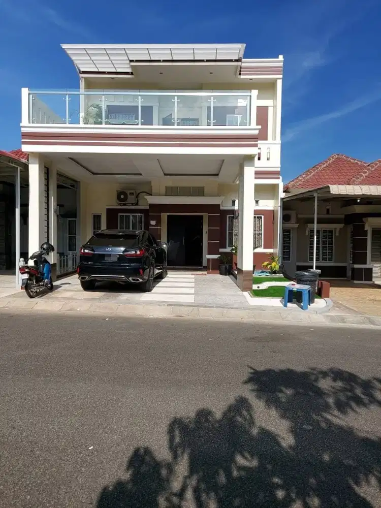 Dijual Murah 2 Lantai fully furnished di Anggrek Mas