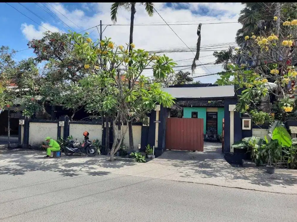 DIJUAL TANAH DAN BANGUNAN STRATEGIS LOKASI DENPASAR BARAT