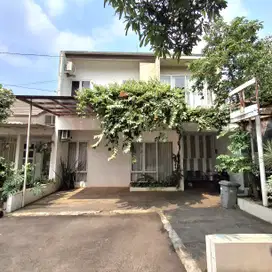 Dijual Rumah 4 Kamar Srengseng Sawah