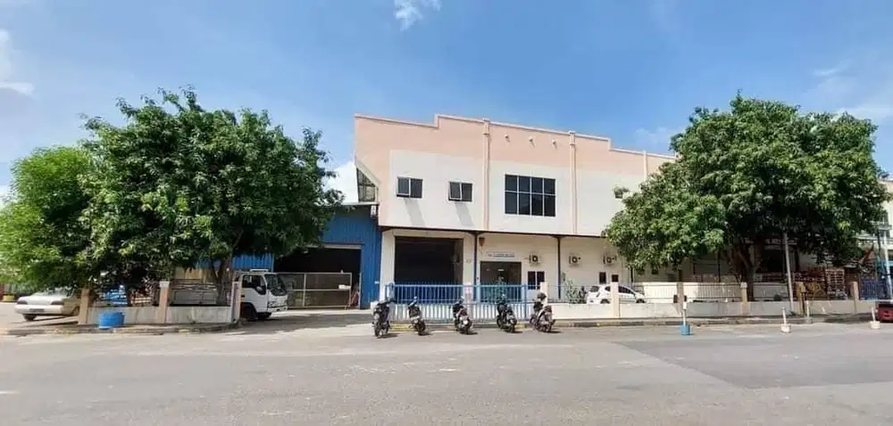 Dijual Cepat Gudang 2 lantai Hook di Union Industial batu Ampar