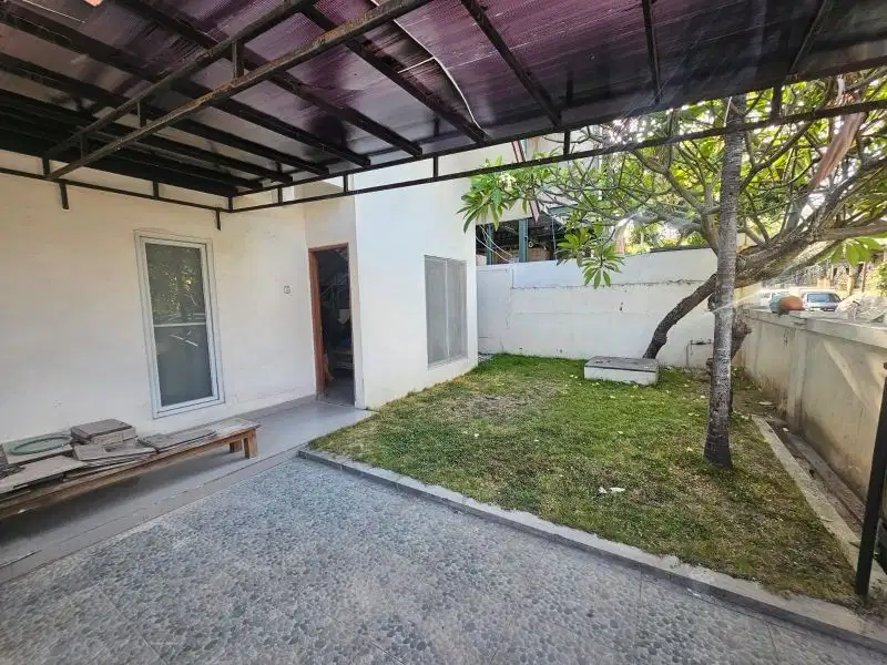 Rumah Mertanadi Kerobokan Badung