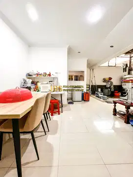 Dijual Rumah Kondisi Siap Huni Komplek Griya Riatur  Jalan Amir Hamzah
