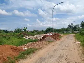 Tanah jl Gede bage selatan Akses truk lt 970 m²