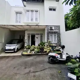 Dijual Rumah Srengseng Sawah Jagakarsa