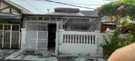 Dijual Rumah Luas Strategis di Jakarta Barat