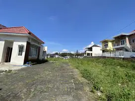 Dijual Villa Batu Modern Dekat dengan BNS