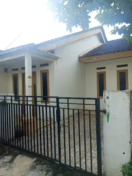 Rumah dijual 1,5 km dari stasiun citayam