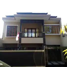 Rumah terawat siap huni di Batu Permata depan Margacinta Park-Bandung