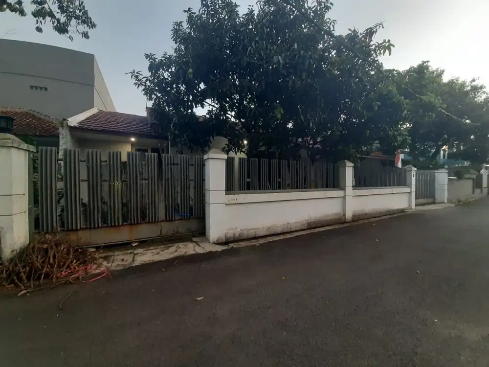 DIJUAL CEPAT RUMAH DI KOMPLEK CIKUTRA KOTA BANDUNG DEKAT GEDUNG SATE