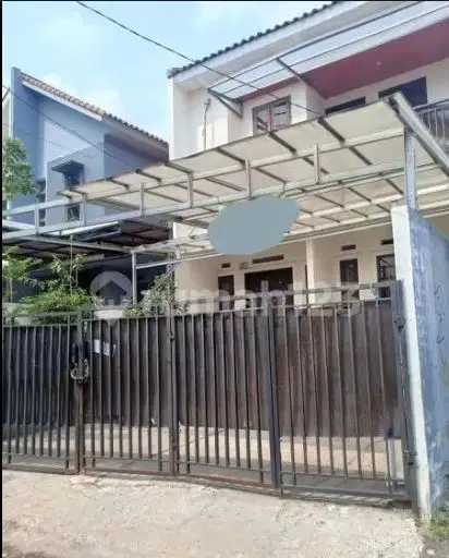 Rumah Bagus 2 Lantai Siap Huni di Condet Jak Tim