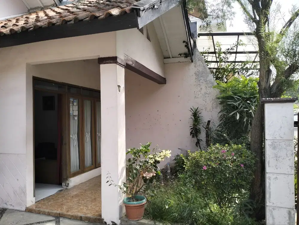 Rumah Terawat di Pasirluyu Sayap BKR Sriwijaya