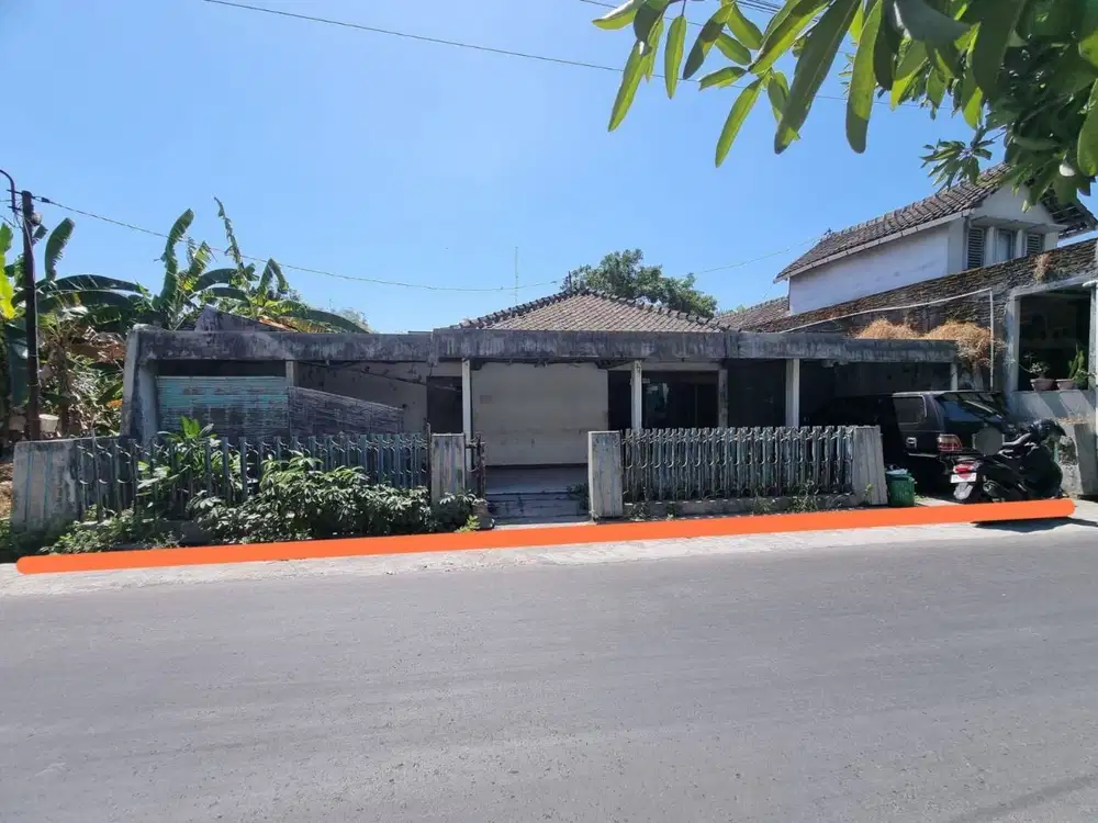Rumah Hitung Tanah Lokasi Strategis Banyuanyar Dekat Exit Tol