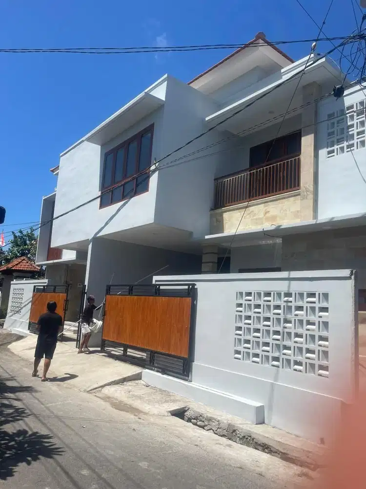 VILLA BARU MODERN DI AREA SANUR BALI