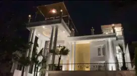 Di jual rumah mewah di sentul city dengan view golf