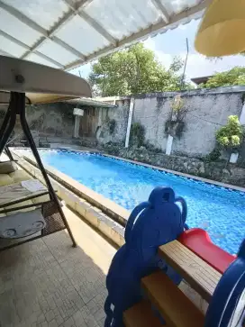 Di jual cepat rumah di Sentul city