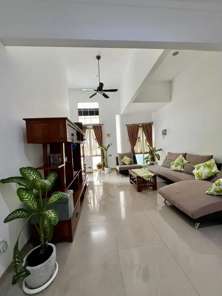 Rumah Hook Strategis Cluster Ivory Garden Lippo Cikarang, 1.6 Miliar!