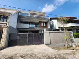 Dijual Rumah 3 Lantai Lokasi Bukit Kumala Bukit Sari Semarang