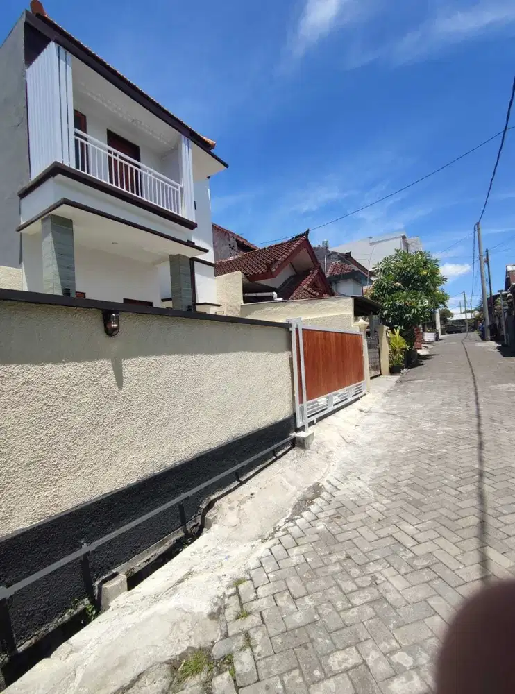 Dijual rumah baru  minimalis lantai 2 denpasar barat
